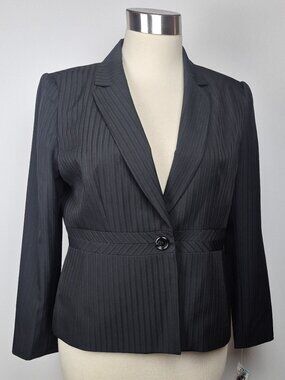 Evan Picone Black on Black Pinstripe Pant Suit Size 16p - New With Tags